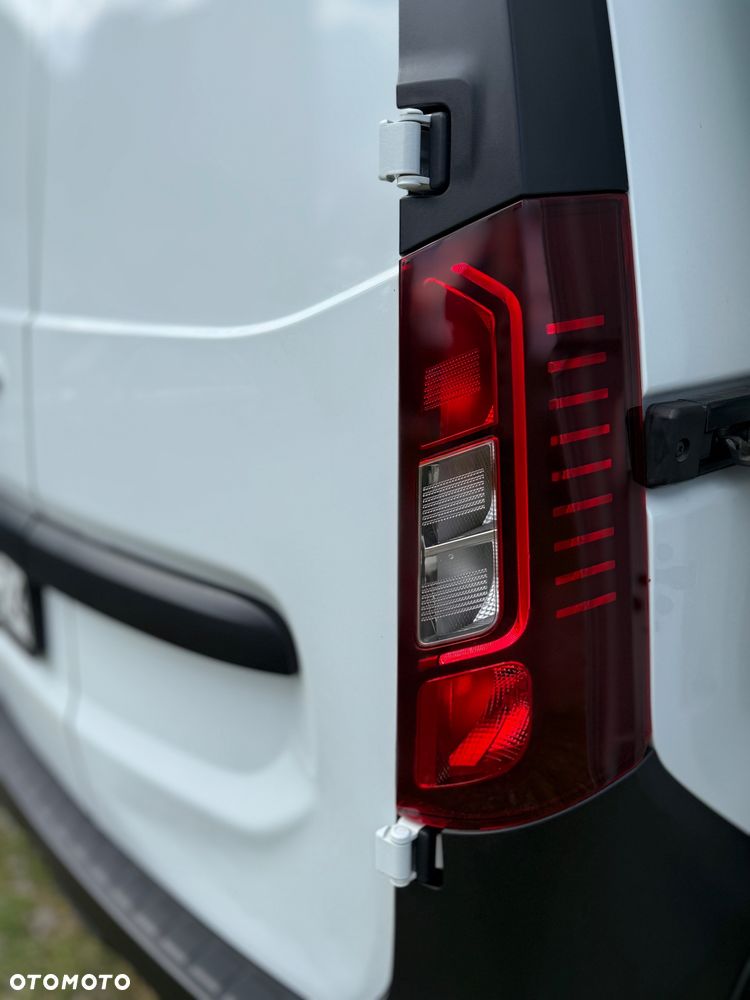 Renault Express - 8