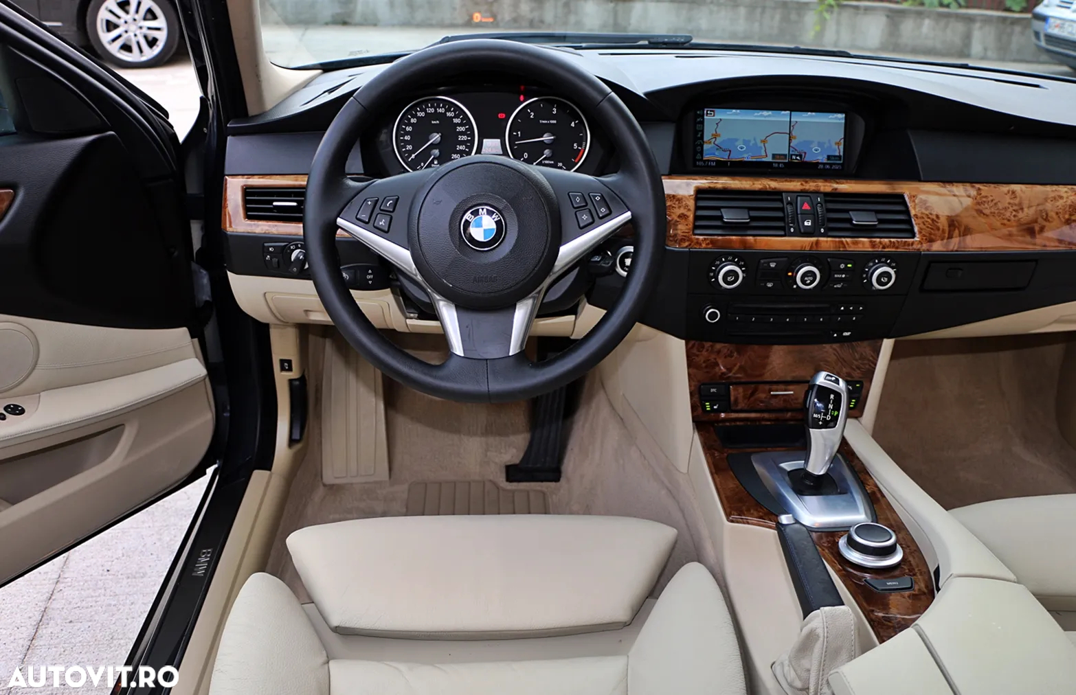 BMW Seria 5 - 23