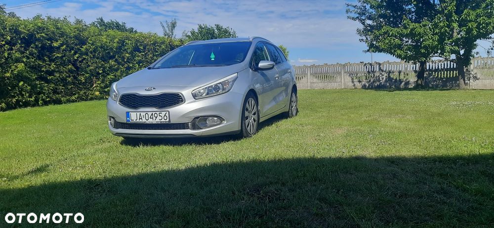 Kia Ceed - 3