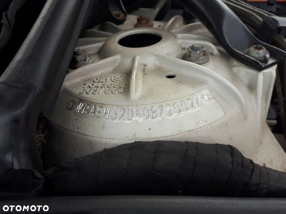 BMW E63 6 630i 3.0 03-06 ZAWIESZENIE TYŁ SANKI WÓZEK KOMPLET - 30