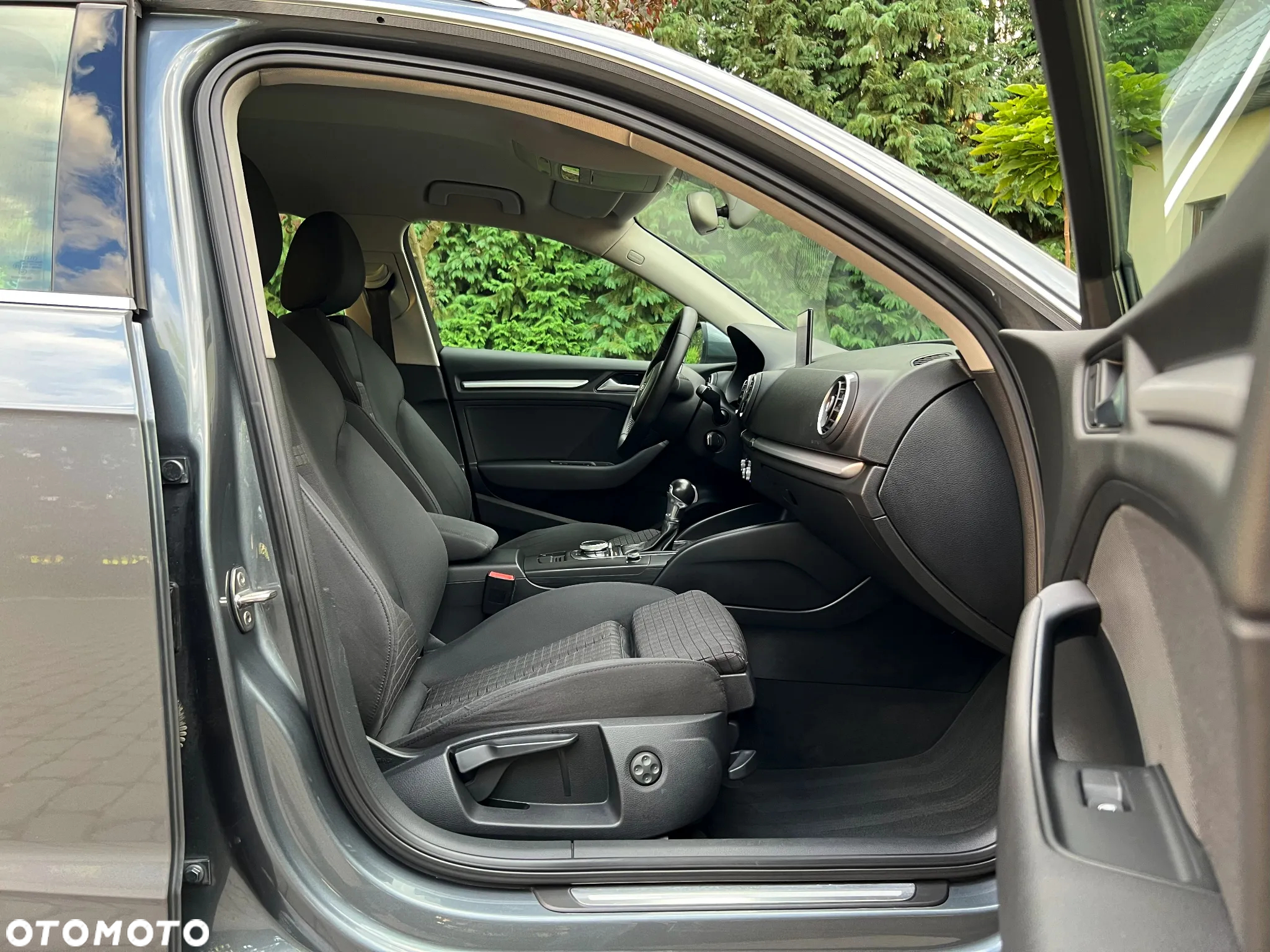 Audi A3 Sportback 1.6 TDI S tronic sport - 6