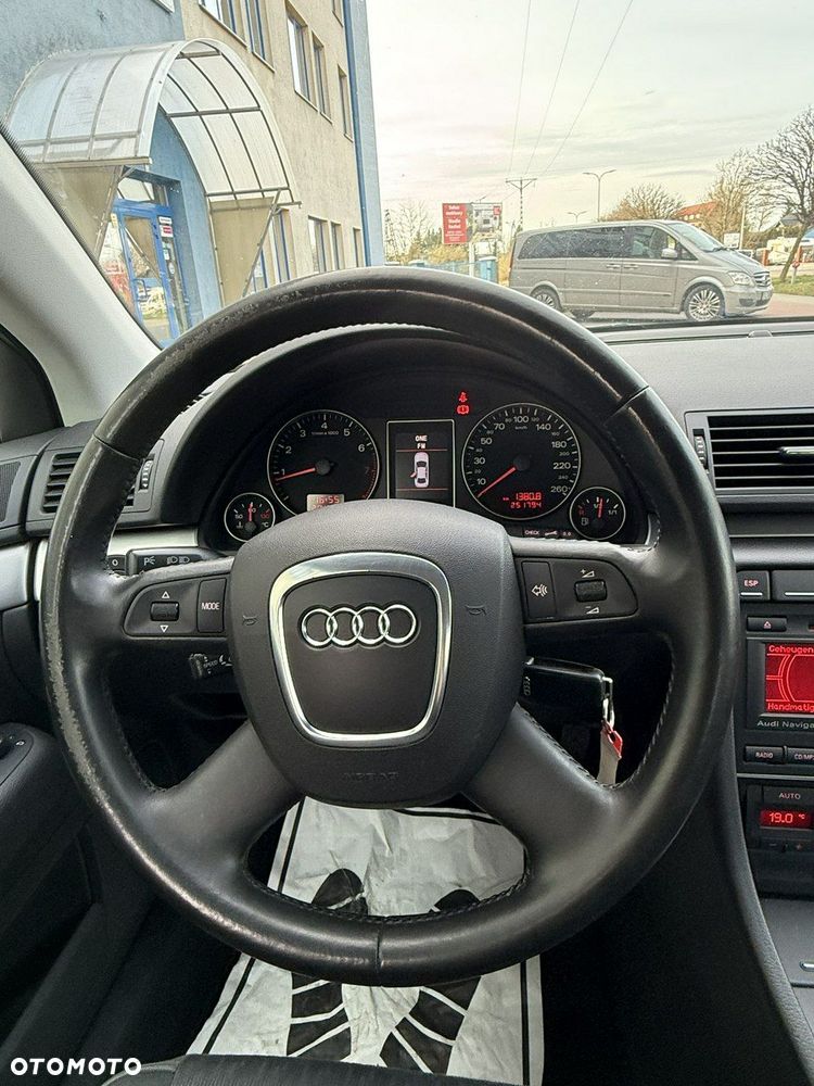 Audi A4 Avant - 24