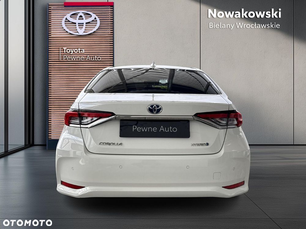 Toyota Corolla 1.8 Hybrid Comfort - 4
