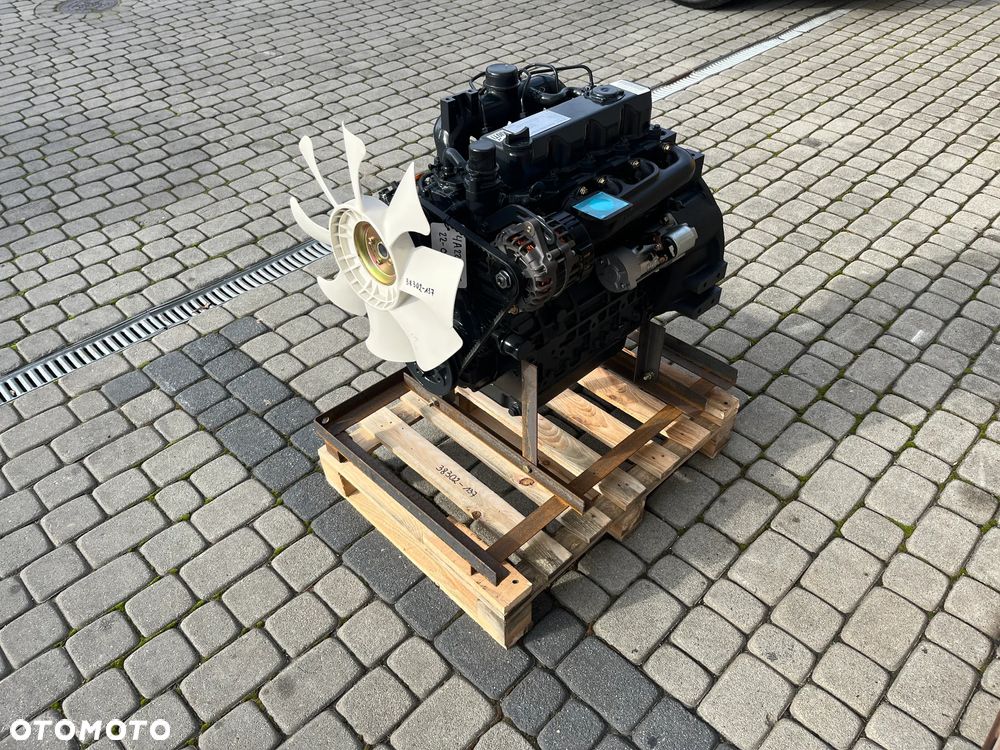 SILNIK KIOTI 4A220LWS DAEDONG KUBOTA V2203 17000netto - 5
