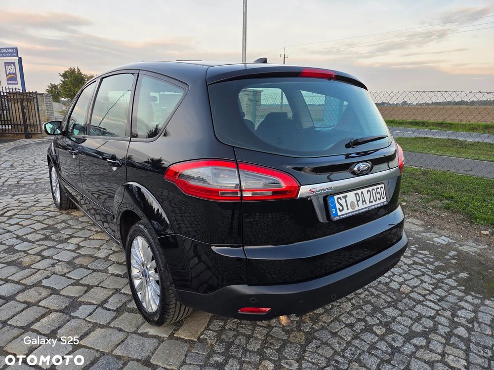 Ford S-Max 2.0 TDCi DPF Titanium - 4