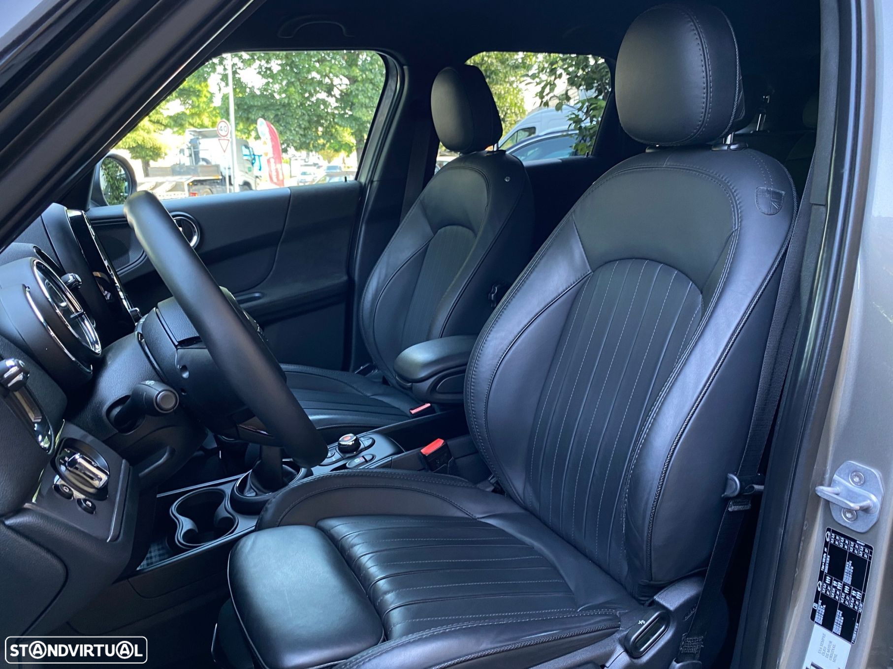 MINI Countryman One D - 16