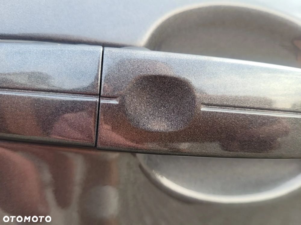 Ford Kuga 2.0 TDCi 4x4 Titanium - 8