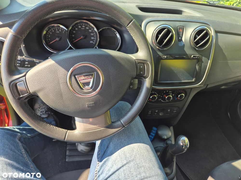 Dacia Sandero Stepway dCi 90 Ambiance - 24