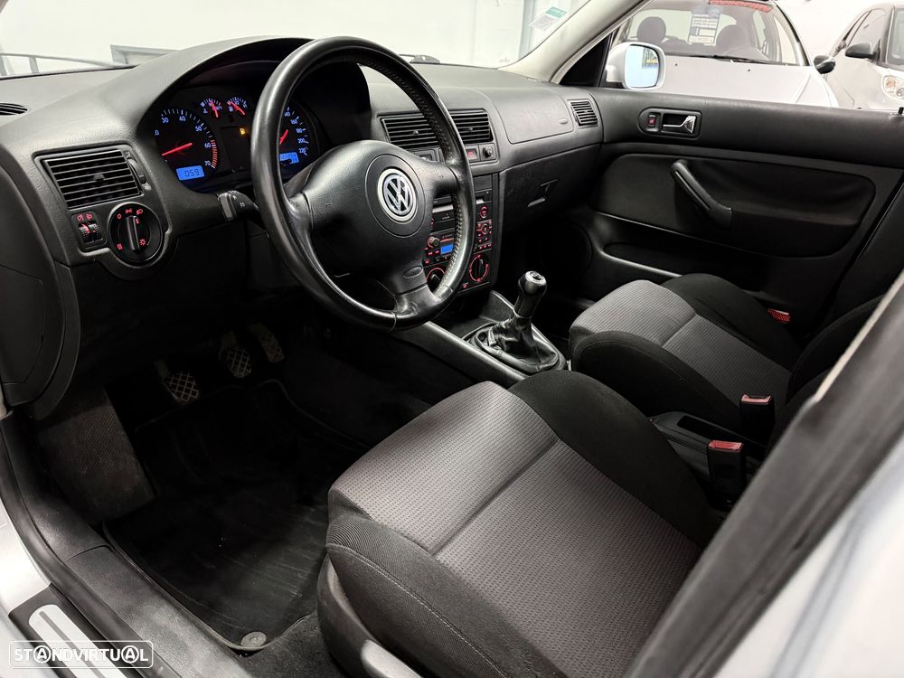 VW Golf 1.4i 25 Anos - 13