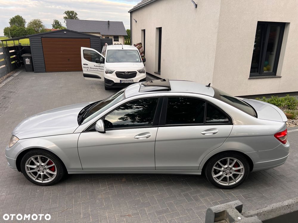 Mercedes-Benz Klasa C 220 CDI Classic - 4