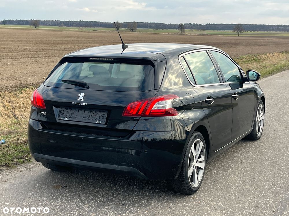 Peugeot 308 1.6 Premium - 5