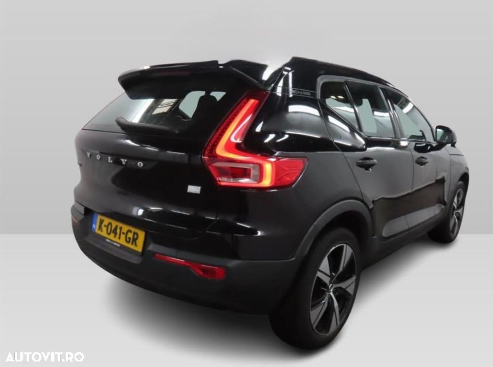 Volvo XC 40 P8 AWD Recharge RDesign - 2