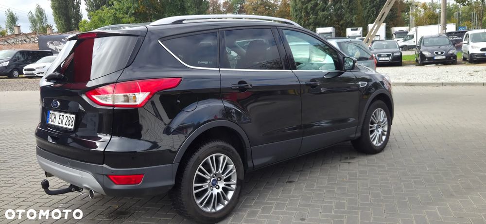 Ford Kuga 2.0 TDCi 2x4 Titanium - 17