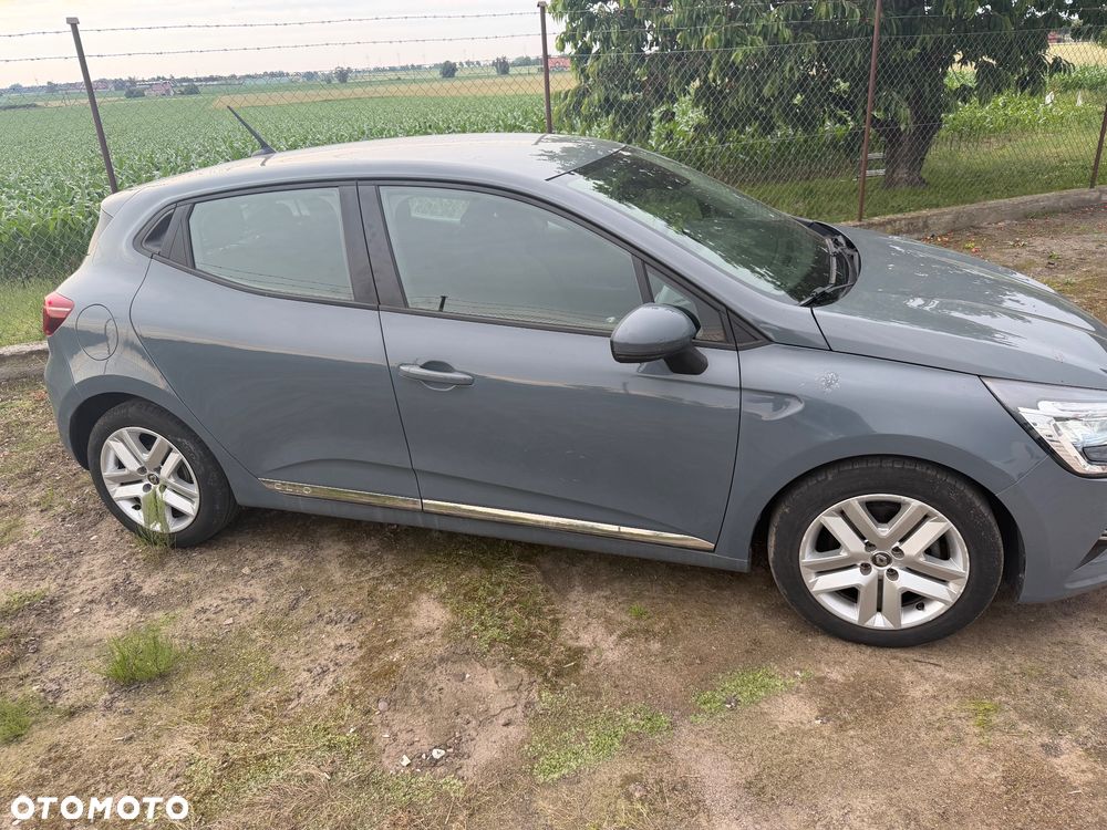 Renault Clio - 5