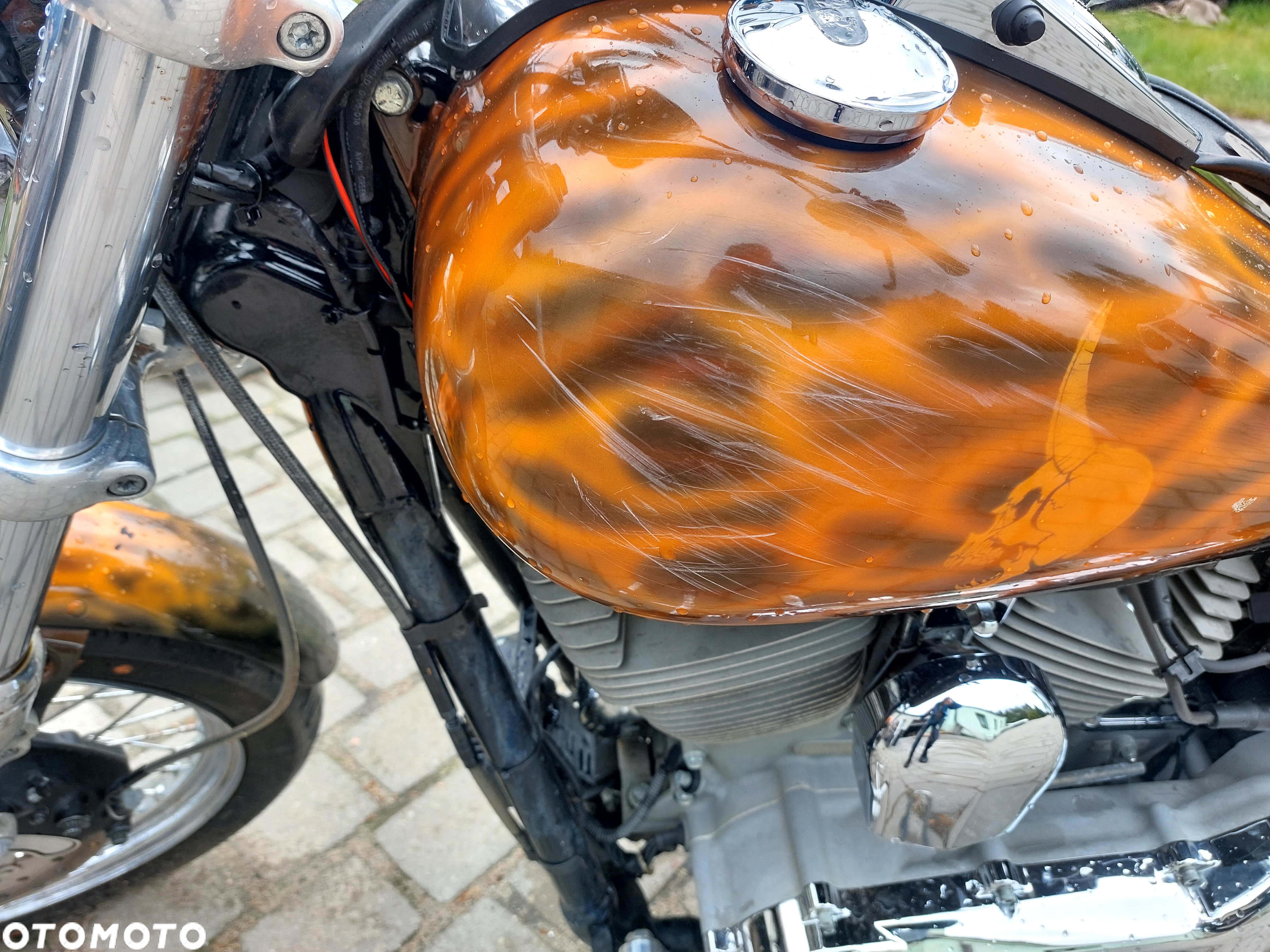 Harley-Davidson Dyna Super Glide - 8