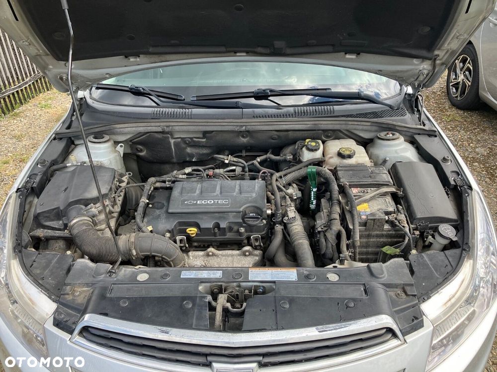 Chevrolet Cruze 1.4 T LT - 22