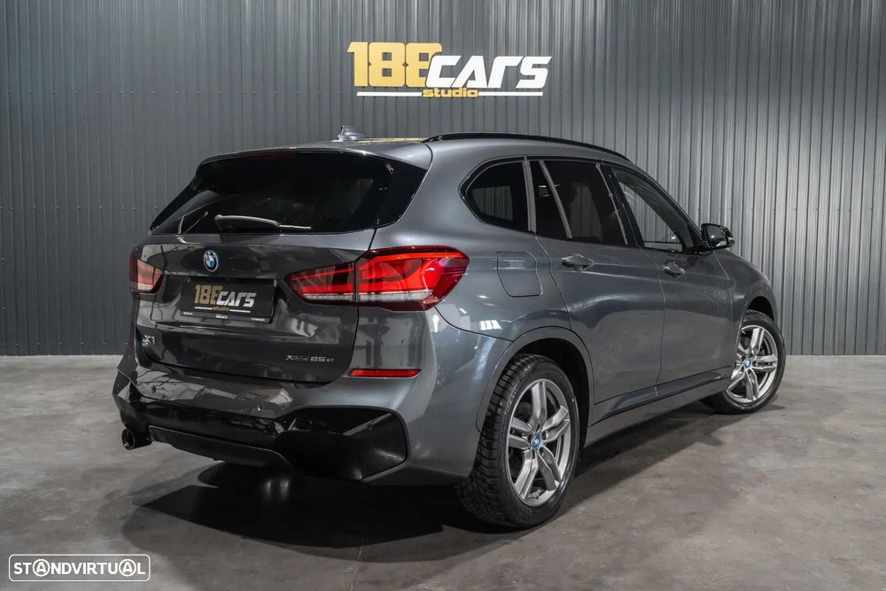 BMW X1 xDrive25e Pack Desportivo M - 41