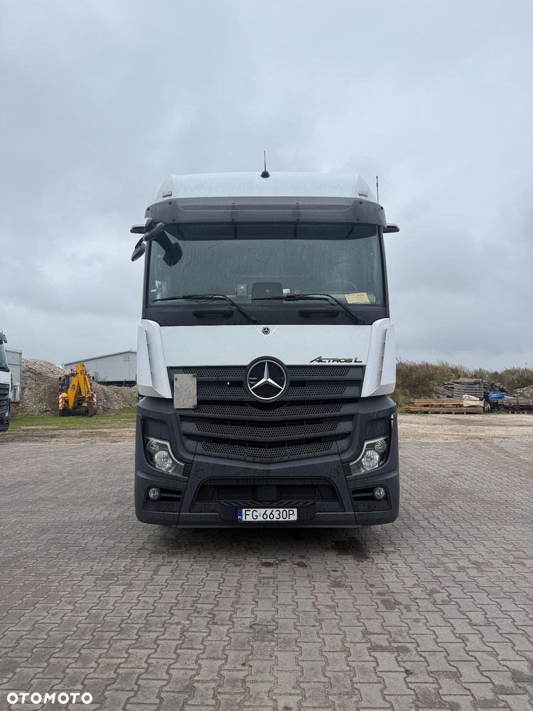 Mercedes-Benz Actros