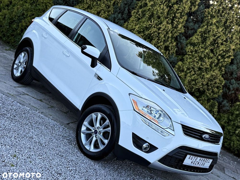 Ford Kuga - 2
