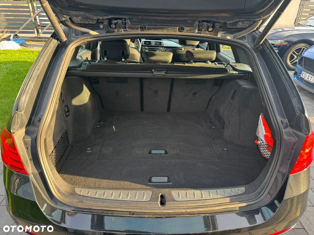 BMW Seria 3 316d Sport Line - 28