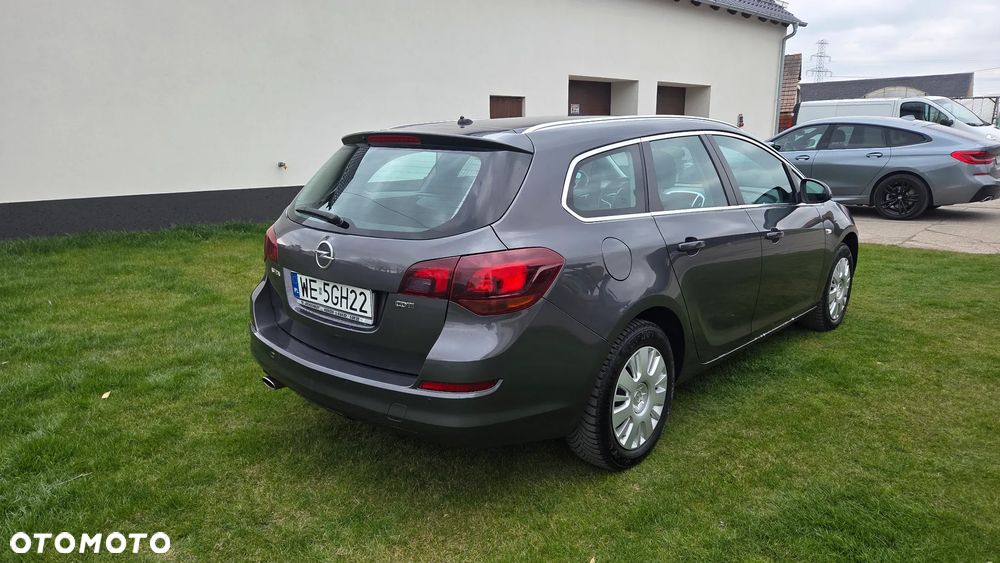 Opel Astra - 4