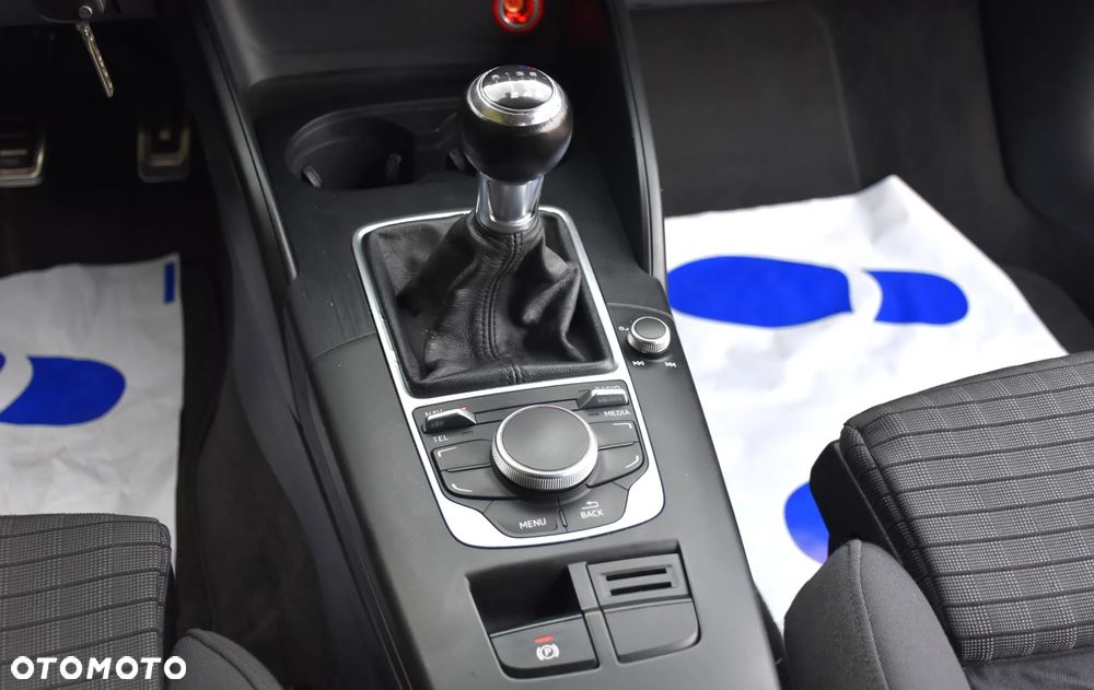 Audi A3 3-drzwiowe 1.6 TDI (clean diesel) S line Sportpaket - 21