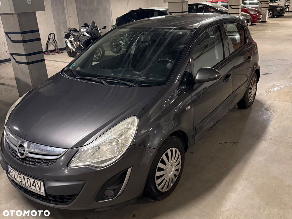 Opel Corsa - 1