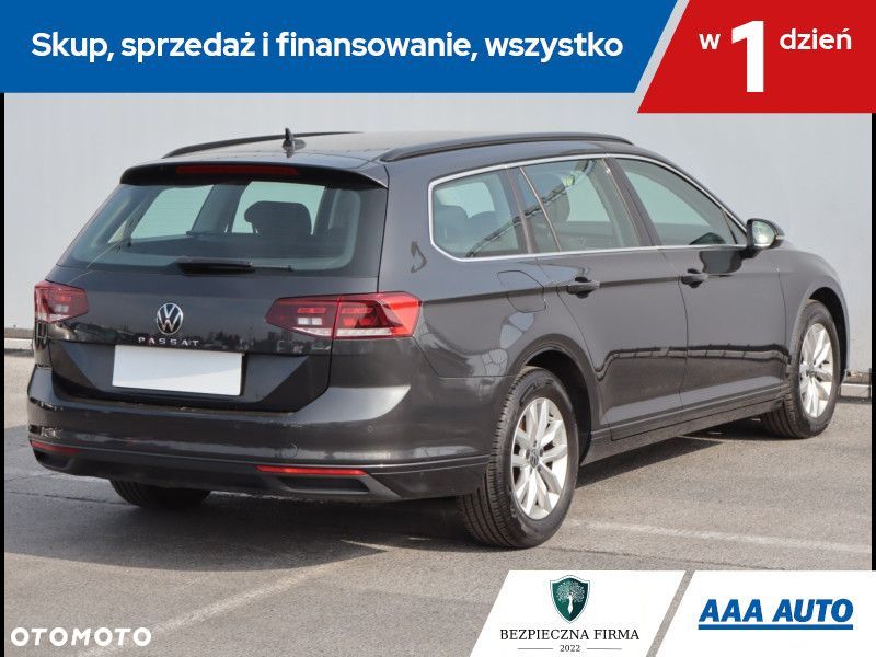 Volkswagen Passat Variant - 6