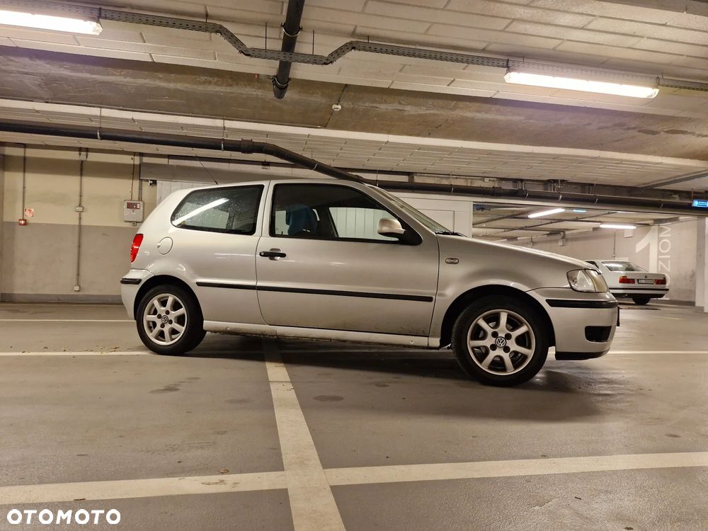 Volkswagen Polo 1.4 Comfortline - 5