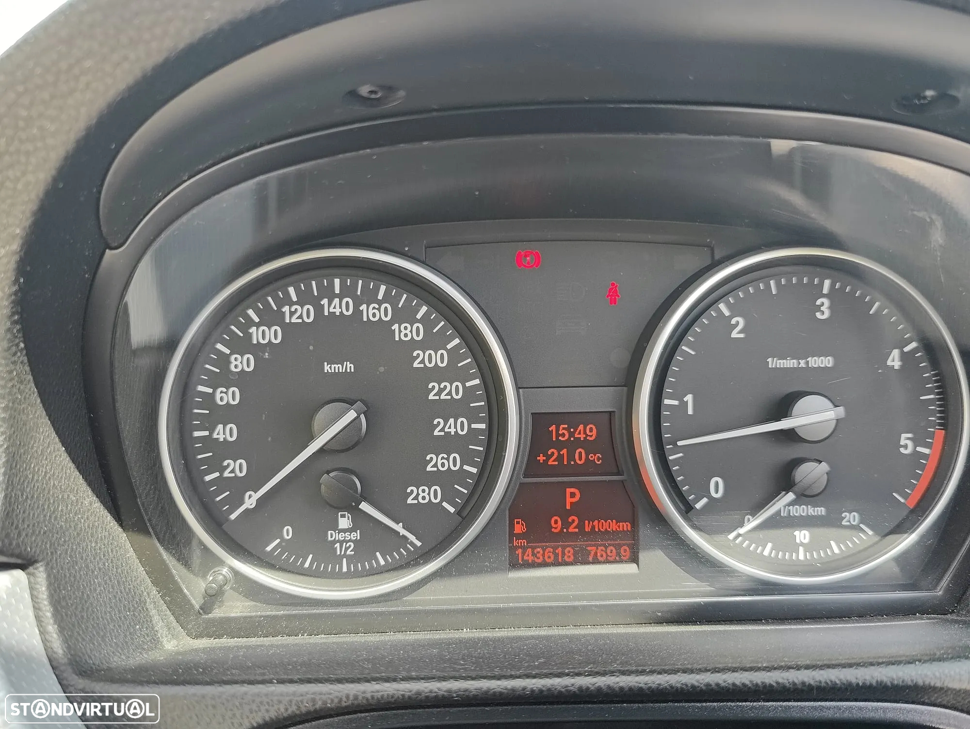 BMW 330 d Auto - 17