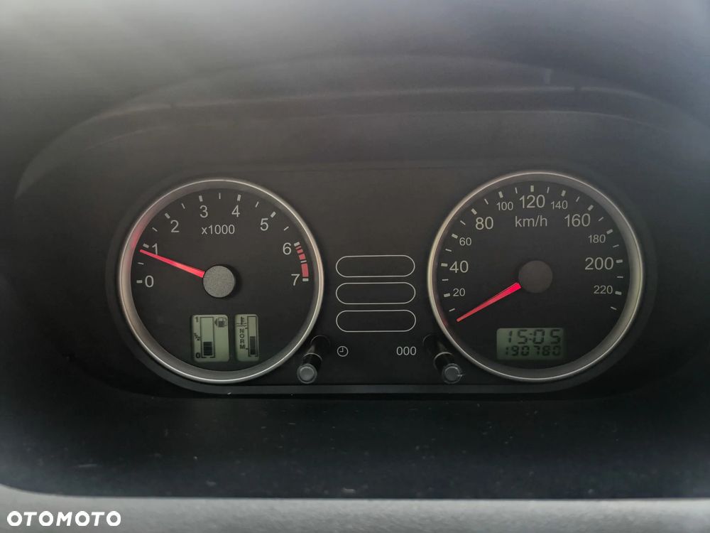 Ford Fiesta 1.3 Ambiente - 13