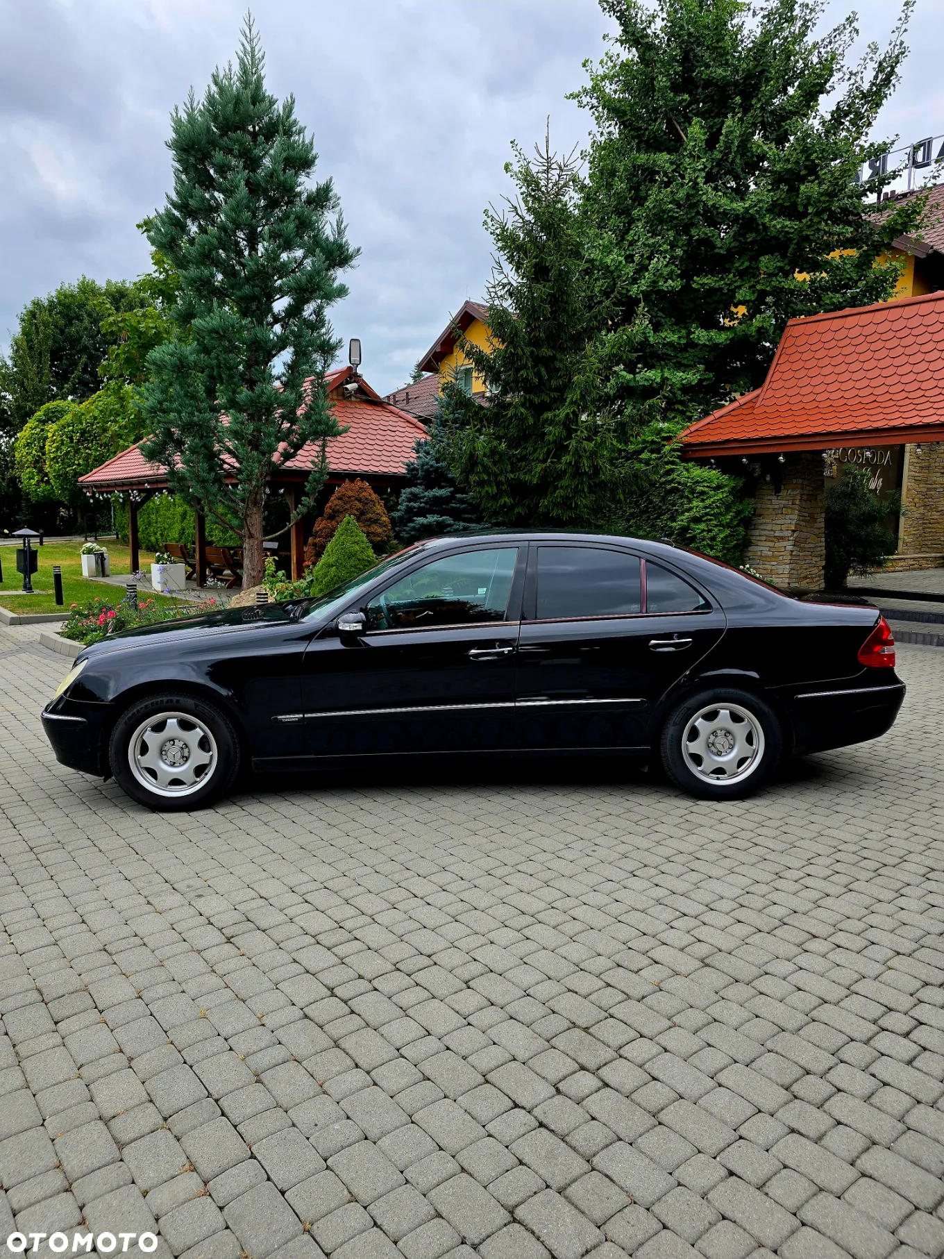 Mercedes-Benz Klasa E 320 Elegance - 11