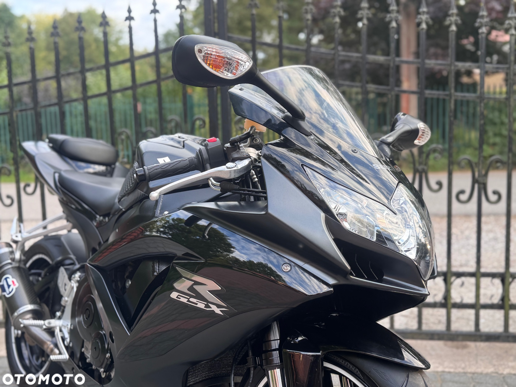 Suzuki GSX-R - 11