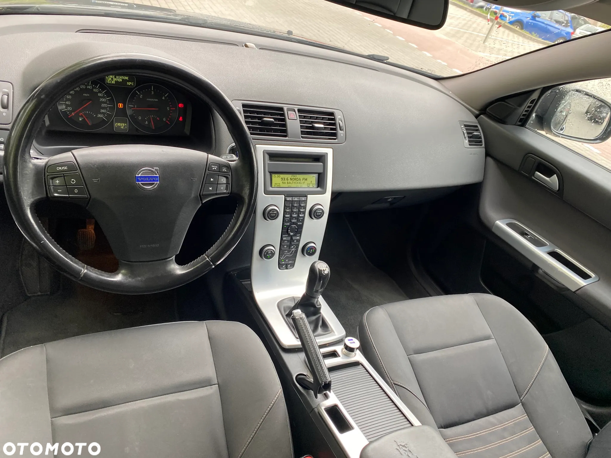 Volvo V50 D2 Momentum - 5