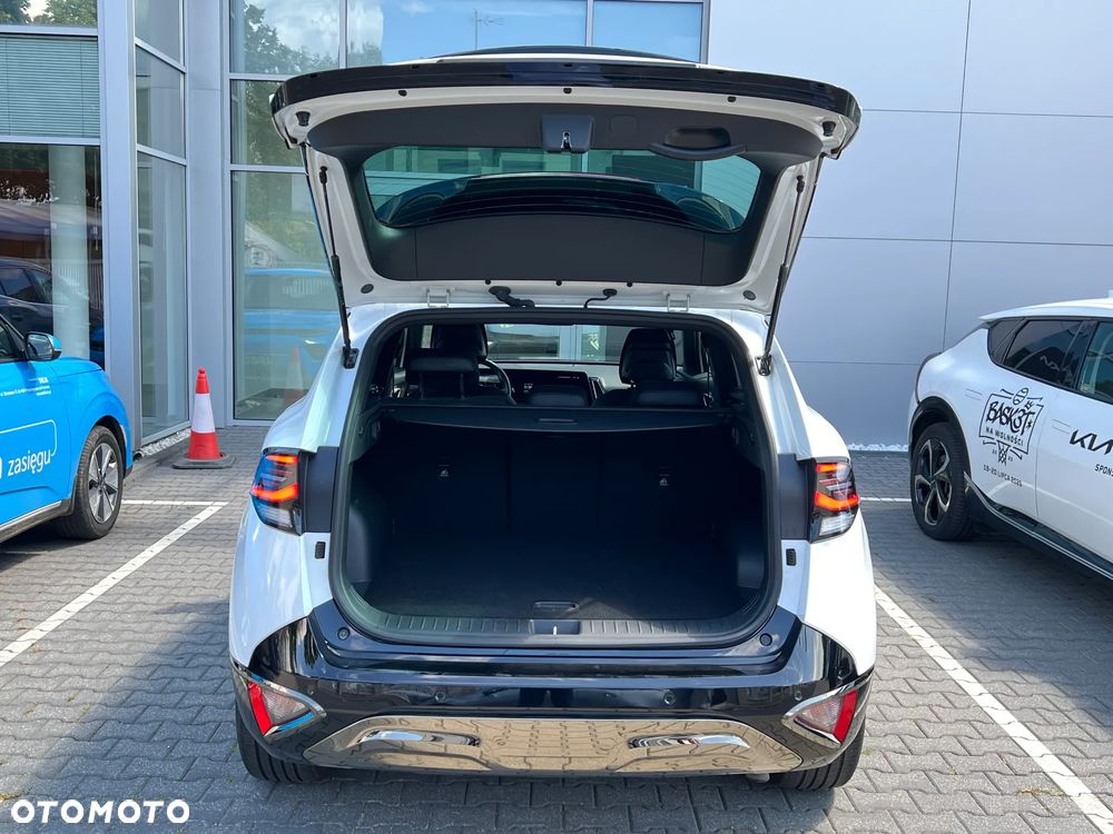 Kia Sportage 1.6 T-GDI HEV Anniversary 2WD - 8