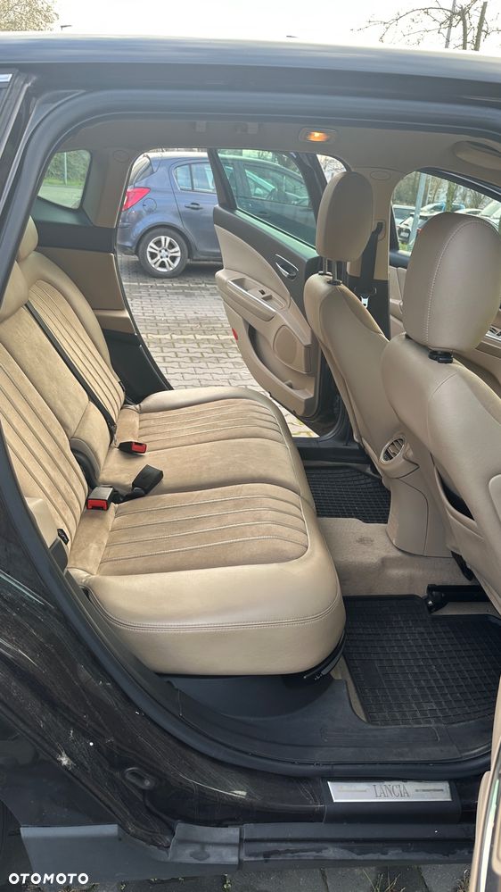 Lancia Delta 1.4 MultiAir Gold S&S - 8