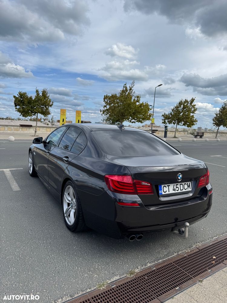 BMW Seria 5 525d Sport-Aut. - 2