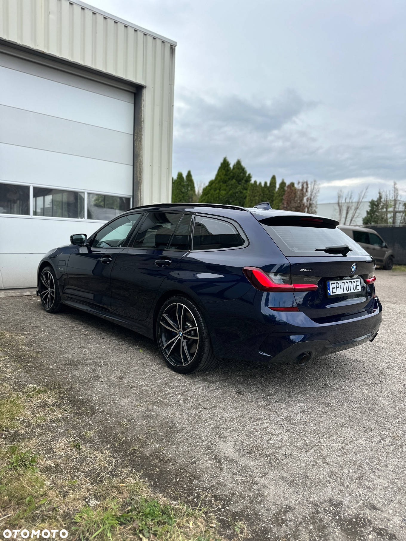 BMW Seria 3 330e Touring M Sport - 13