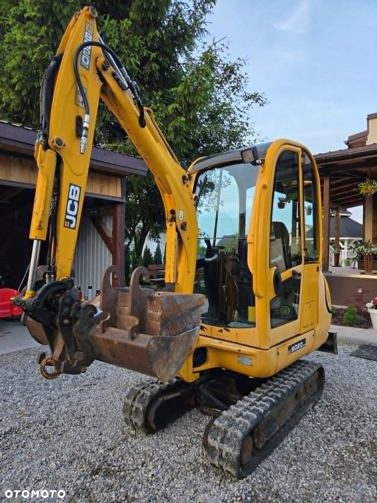 JCB 8020 - 9