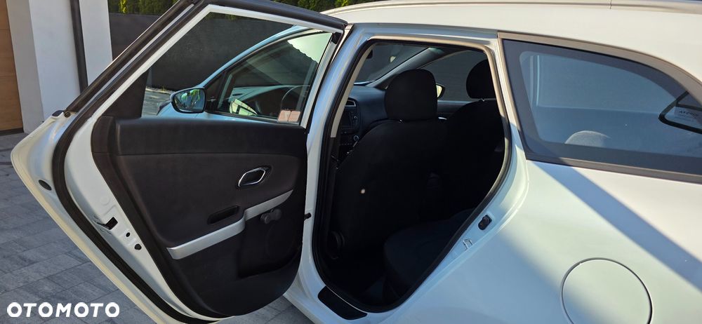 Kia Ceed 1.6 CRDi L Business Line DCT - 6