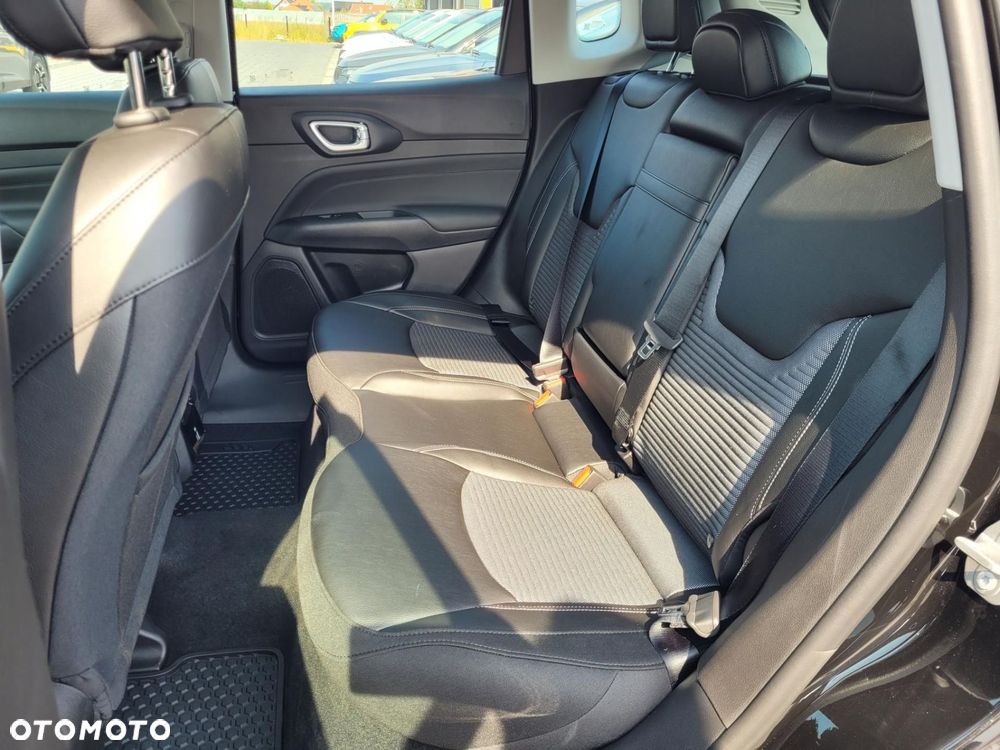 Jeep Compass 1.5 T4 mHEV Altitude Winter Edition FWD S&S DCT - 12