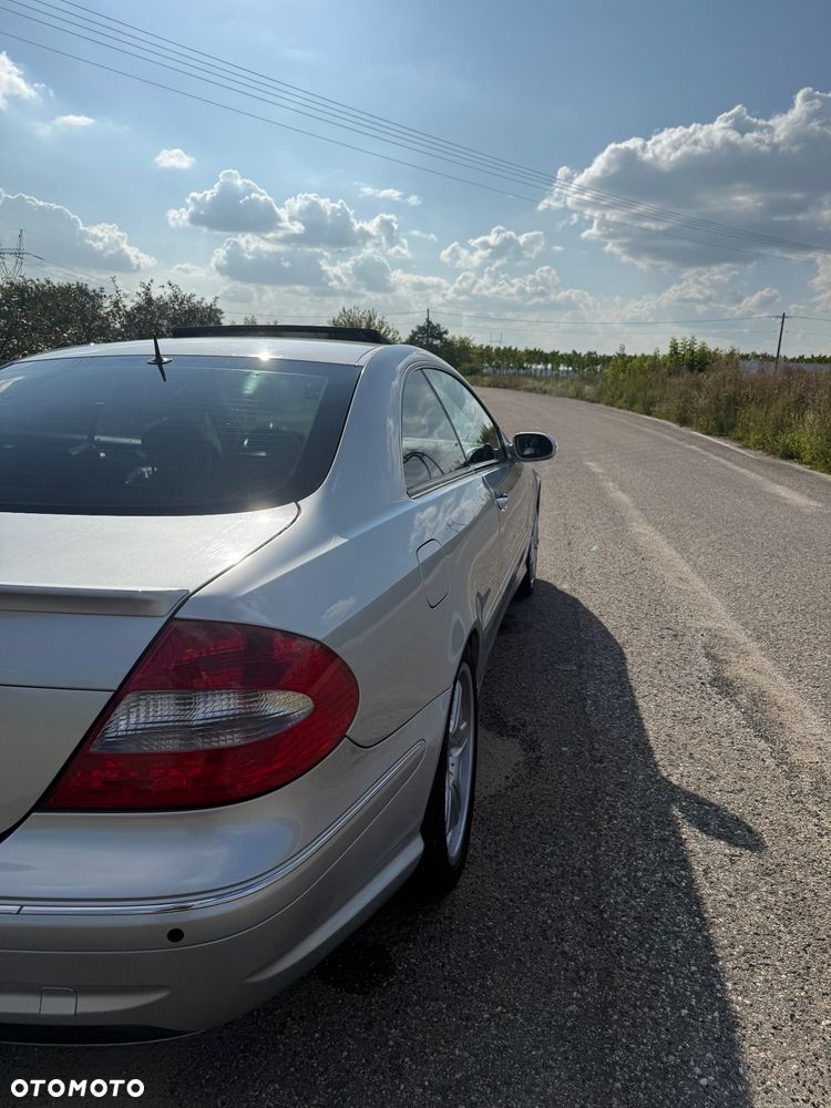 Mercedes-Benz CLK 350 Avantgarde - 28
