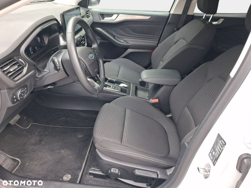 Ford Focus - 12