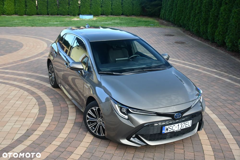 Toyota Corolla 1.8 Hybrid Trek - 12