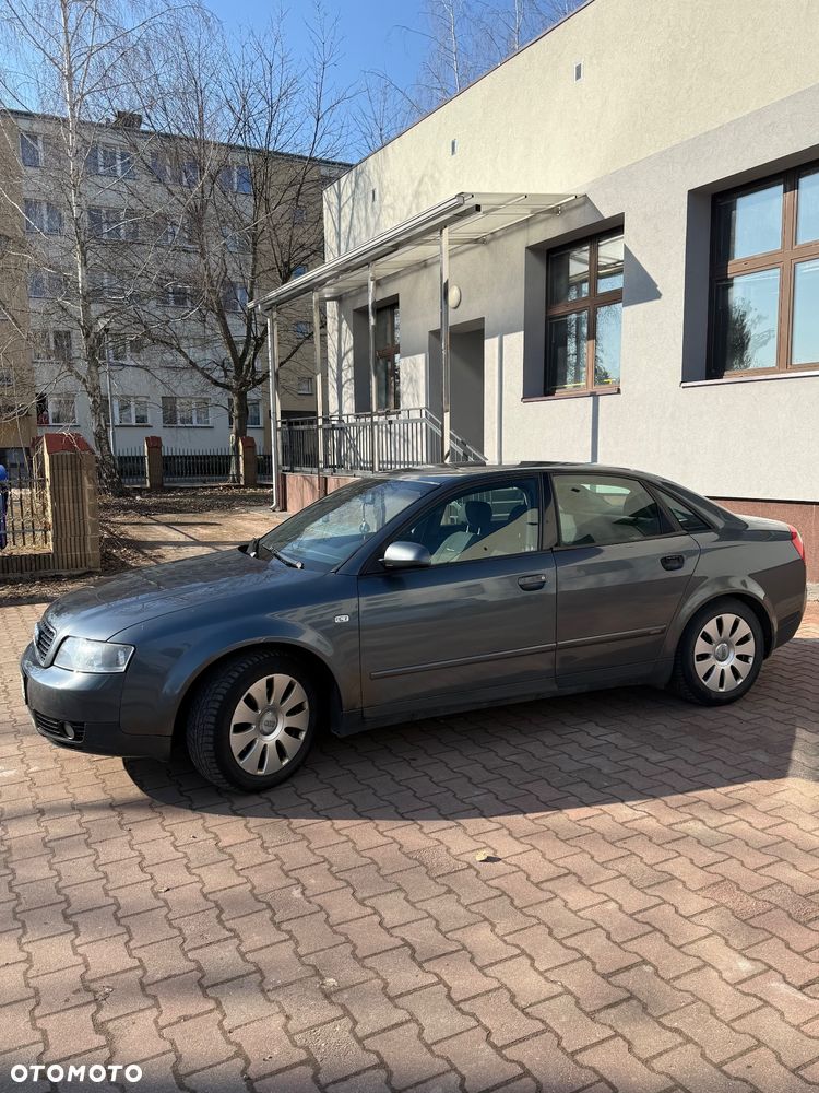Audi A4 Limousine 1.9 TDI - 14
