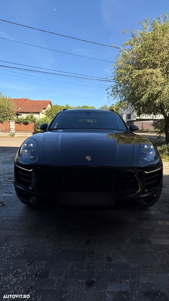 Porsche Macan - 2