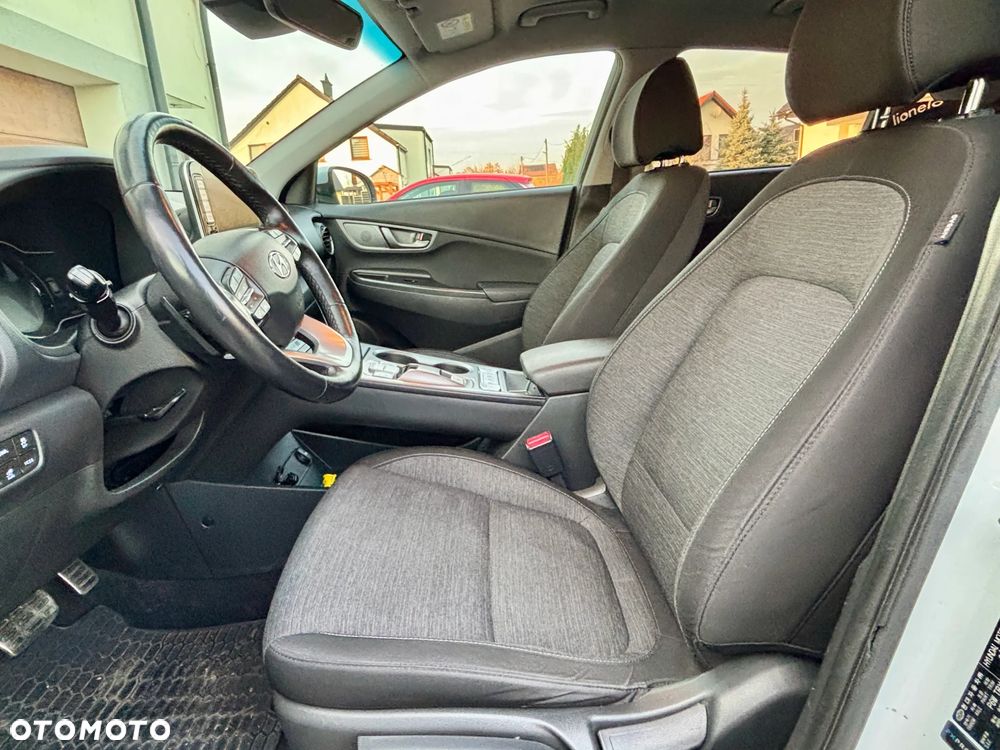 Hyundai Kona 39kWh Premium - 15