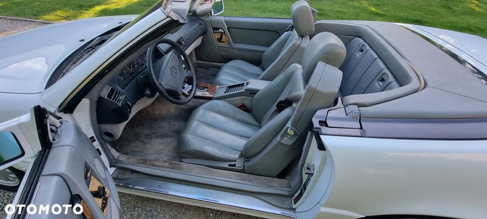 Mercedes-Benz SL - 10
