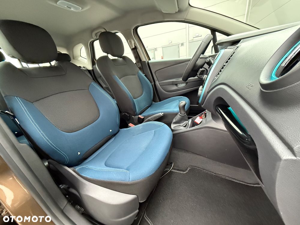 Renault Captur - 28