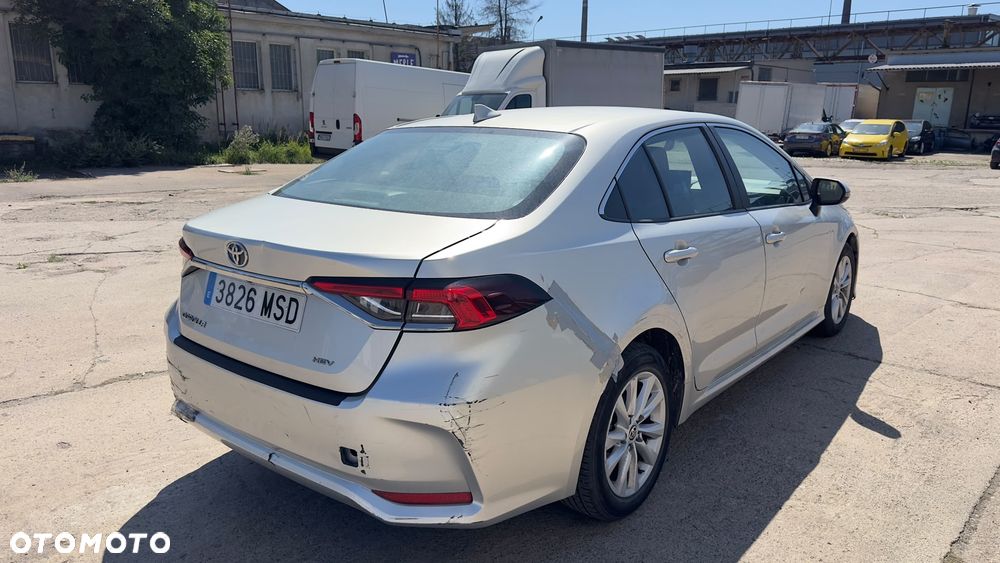 Toyota Corolla 1.8 Hybrid Comfort - 4
